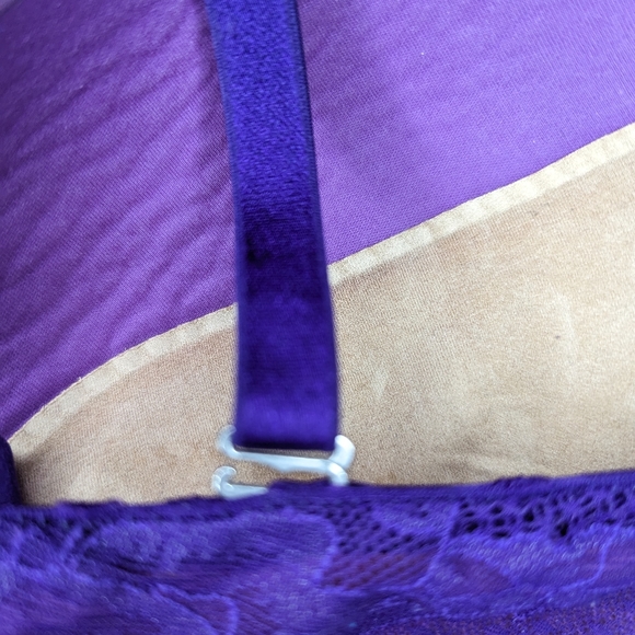 Victoria Secret Purple Floral Lace Biofit Push Up Bra Adjustable Straps Size 34D - Picture 6 of 9